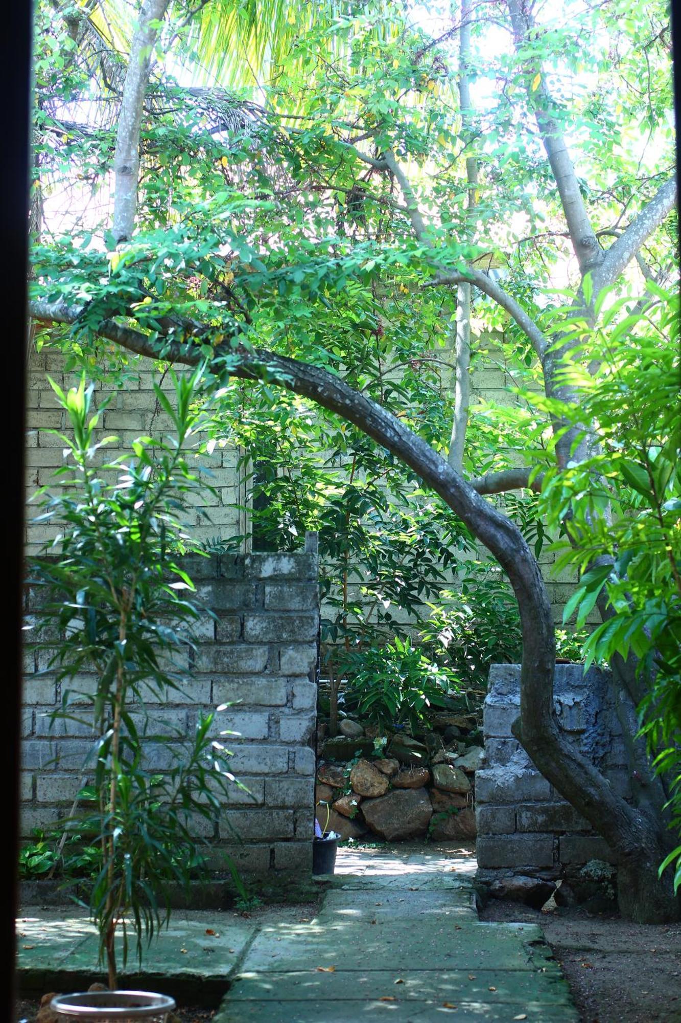 Three V Homestay Kuta  Экстерьер фото