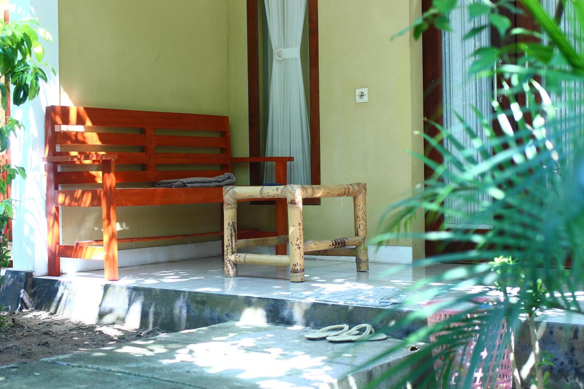 Three V Homestay Kuta  Экстерьер фото