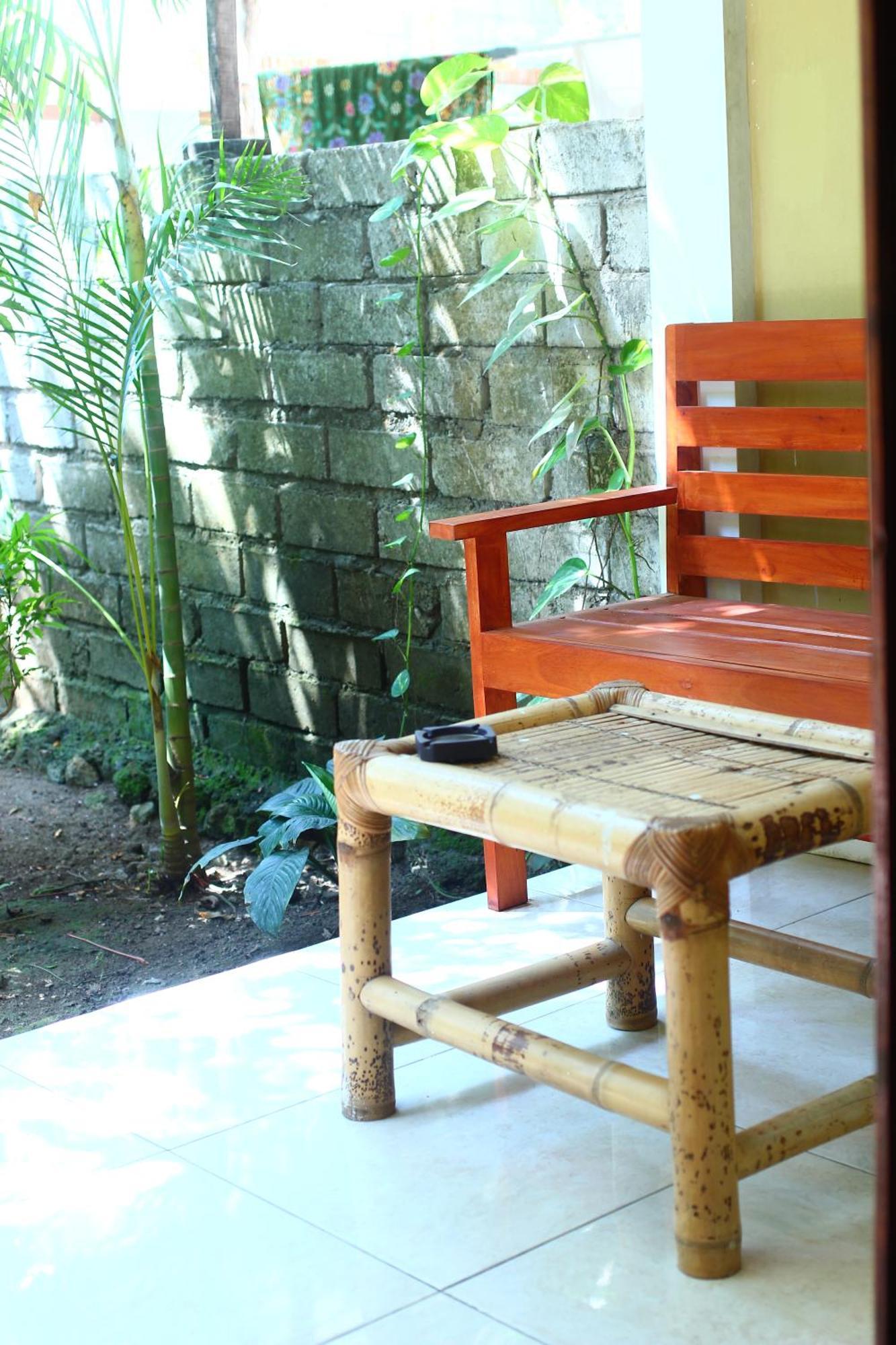 Three V Homestay Kuta  Экстерьер фото