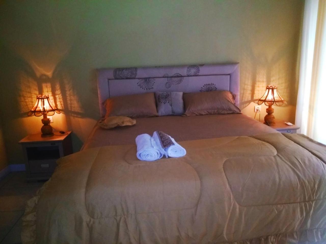 Three V Homestay Kuta  Экстерьер фото